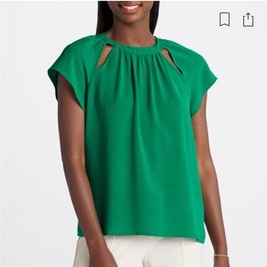 ‼️Odilia cut out blouse